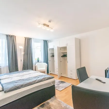 32 1-zimmer Apartment