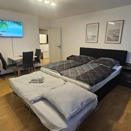 32 1-zimmer Apartment *